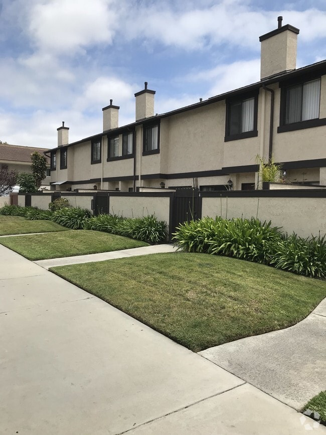 Building Photo - 8092 Larson Avenue