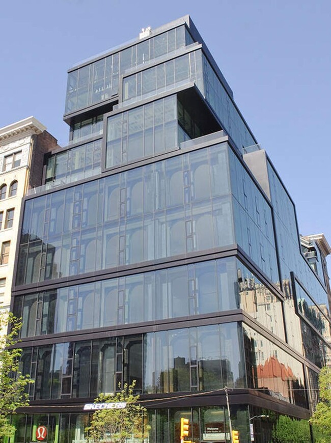 Building Photo - 15 Union Square W