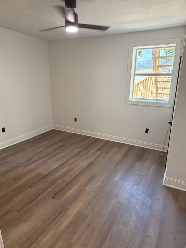 Building Photo - 4210 Alfred St