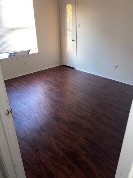 Building Photo - 2202 Wright Way