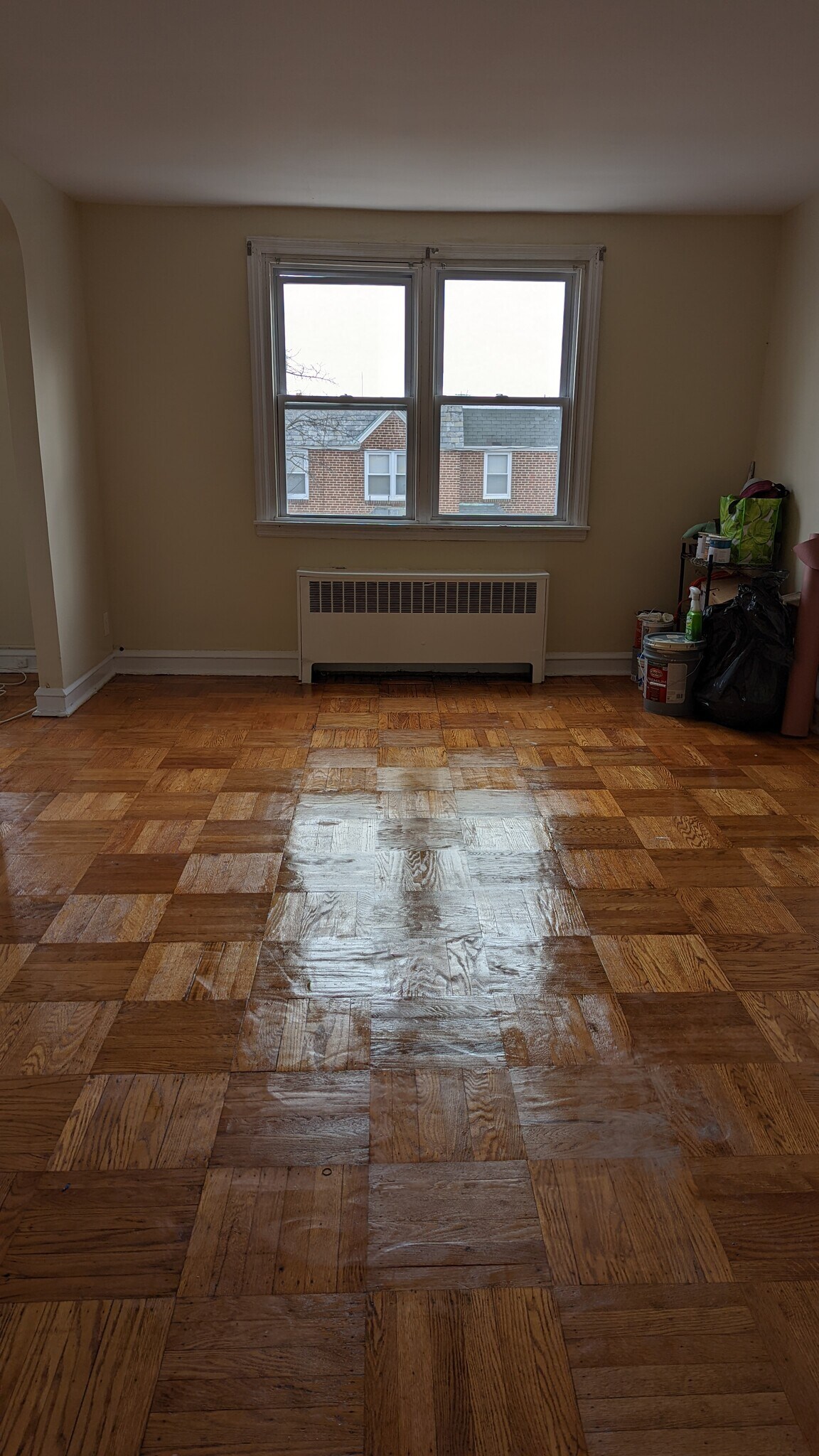 Building Photo - 6550 N Gratz St