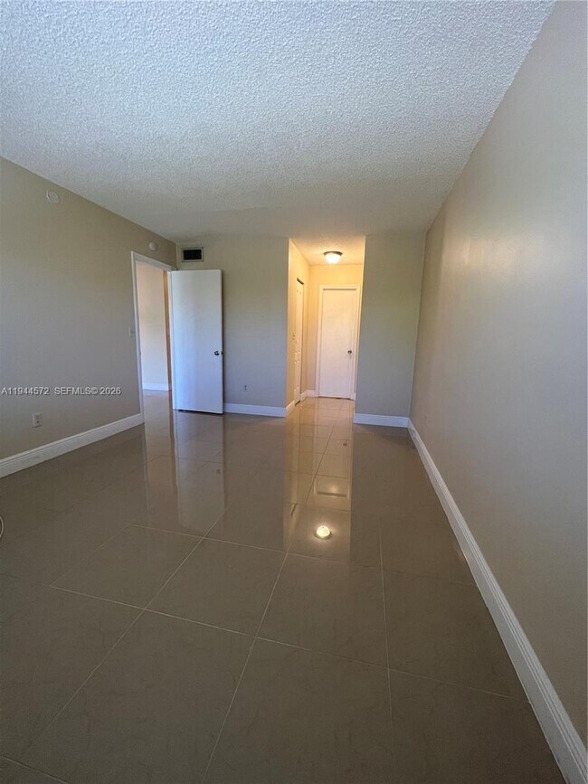 Building Photo - 7730 Camino Real