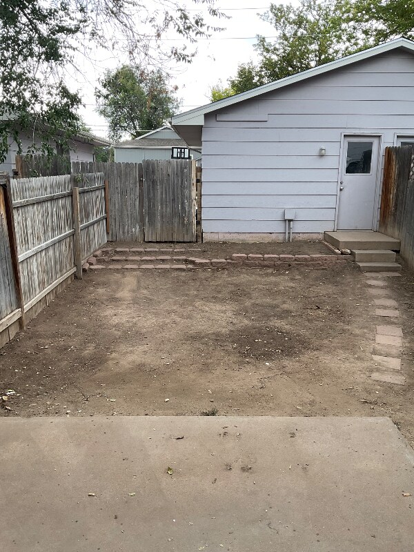Building Photo - 3912 Harrison Ave