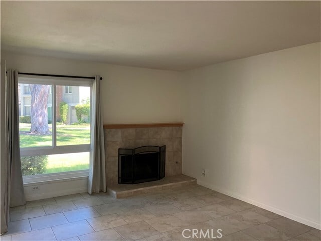Building Photo - 5135 Hampton Ct