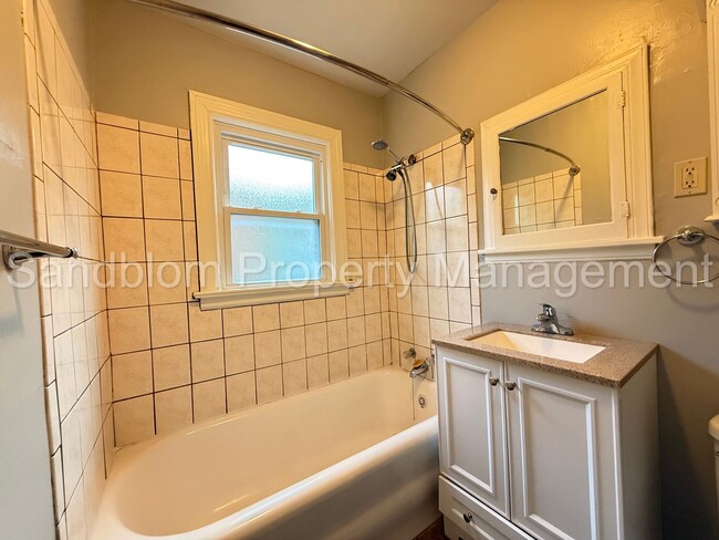 Building Photo - For Lease | Midtown Tulsa | Available Now