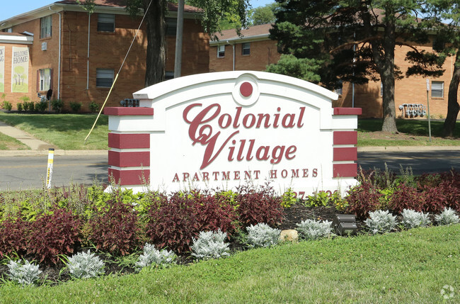 Primary Photo - Colonial Village