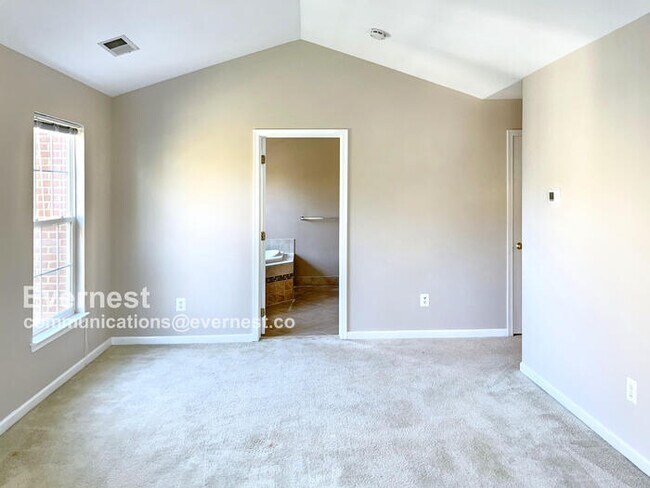 Building Photo - 43206 Somerset Hills Terrace