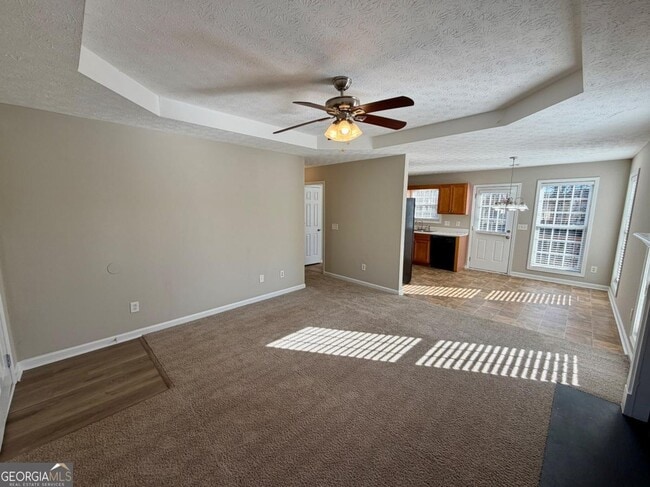 Building Photo - 209 Hunt Club Cir