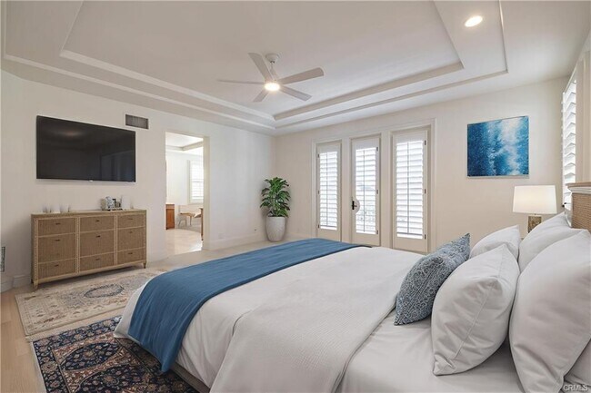 Building Photo - 17 Colonial Dr