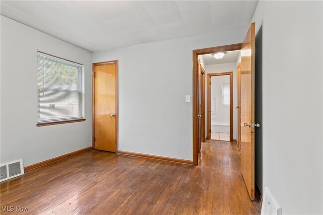 Building Photo - 20351 Ball Ave