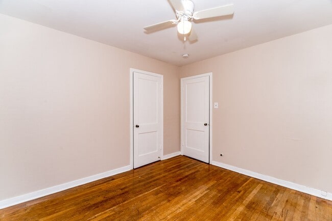 Building Photo - TERRELL HEIGHTS DUPLEX - ALAMO HEIGHTS I.S.D.