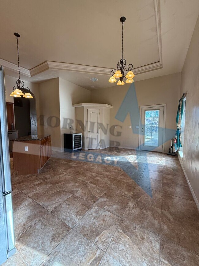 Building Photo - 3 Bedroom Energy-Efficient Home with Expansive Yard & Workshop!