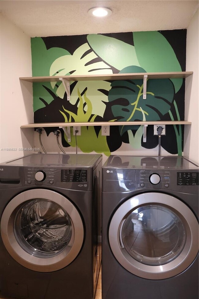 Building Photo - 1433 Kittiwake Ct