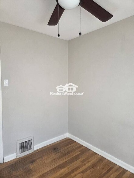 Building Photo - 104 Fenwick Dr