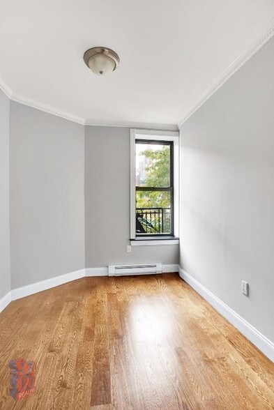 Building Photo - 436 W 52nd St