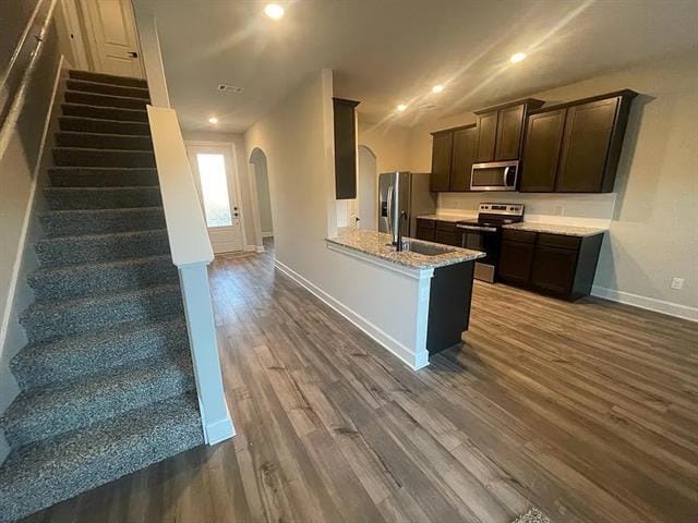 Building Photo - 312 Lone Wolf Trl