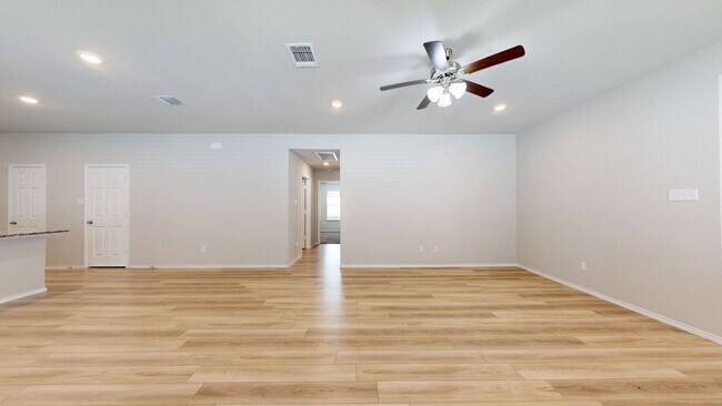 Building Photo - 8605 Cantera Rdg Rd