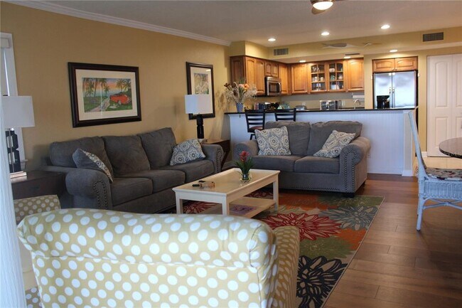 Building Photo - 335 Windrush Loop