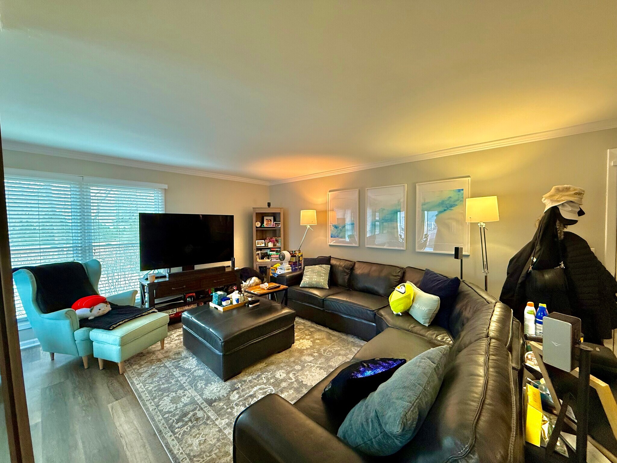 Building Photo - 837 Garfield Ave