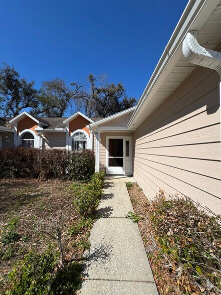 Building Photo - 3554 Irish Ln