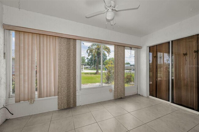 Building Photo - 3819 Teeside Dr
