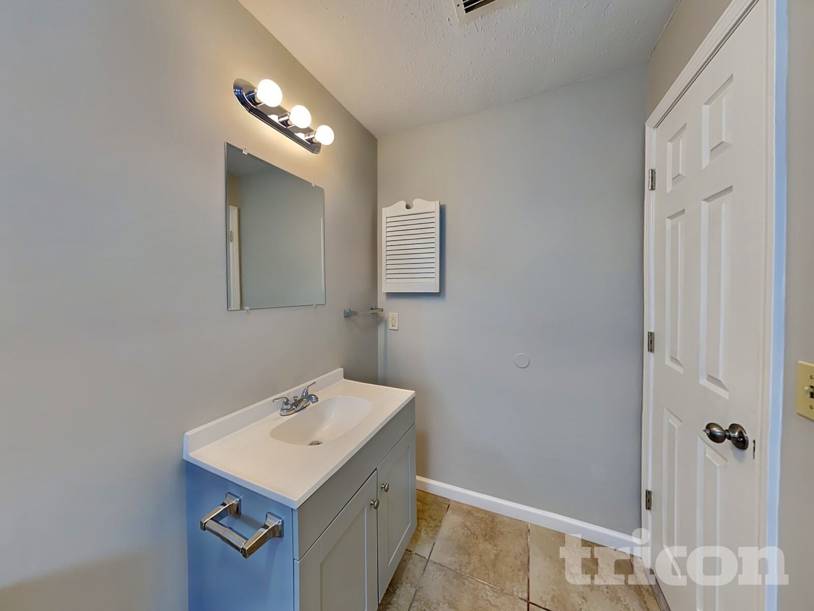 Building Photo - 5460 Running Creek Ln