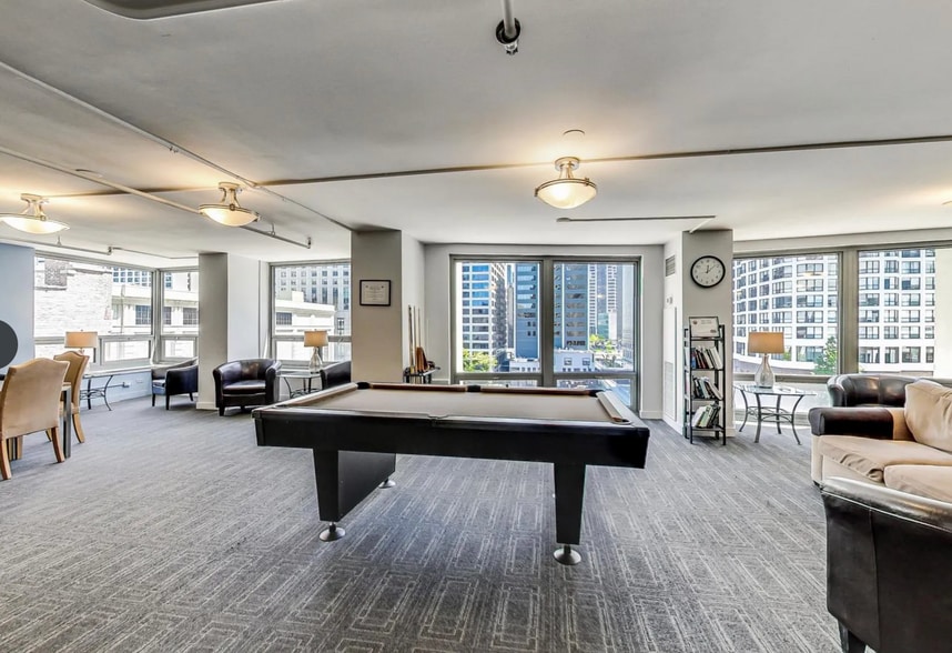 Building Photo - 440 N Wabash Ave