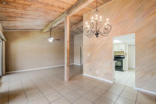 Building Photo - 200 Maitland Ave