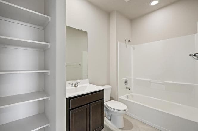 Building Photo - 4328 Vista Manzano