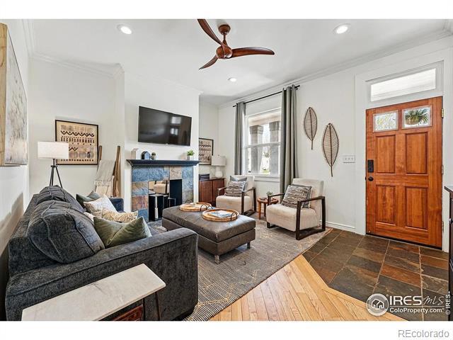 Building Photo - 2955 Columbine St