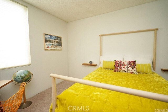 Building Photo - 6542 Ocean Crest Dr