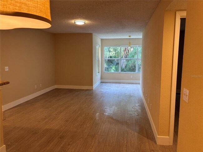 Building Photo - 5124 Conroy Rd