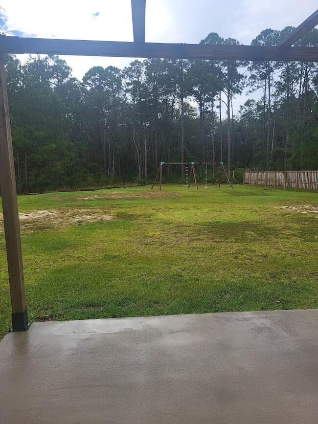 Building Photo - 281 Cypress Creek Dr NE
