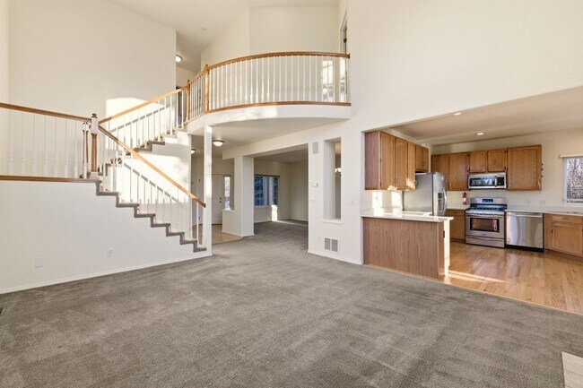 Building Photo - 3 Bed 2.5 Bath Home In Parker