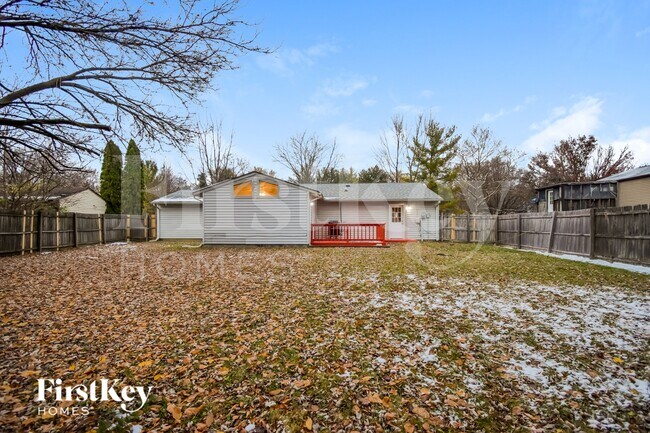 Building Photo - 5707 Windward Way