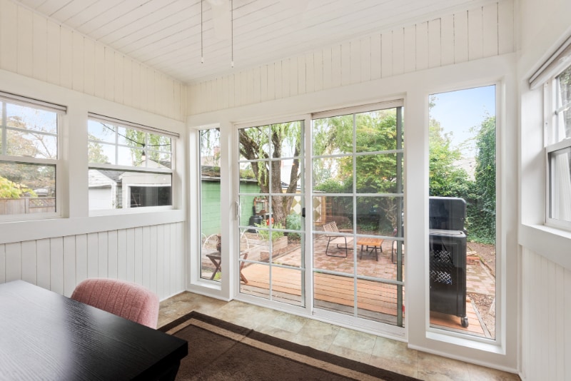 Building Photo - 4421 SE Division St