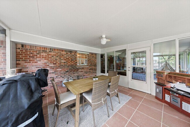 Building Photo - 4405 Southminster Cir