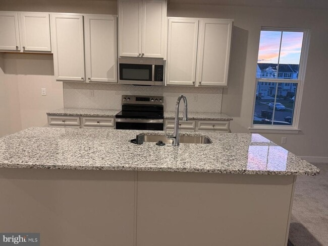 Building Photo - 62 Spyglass Hl Dr