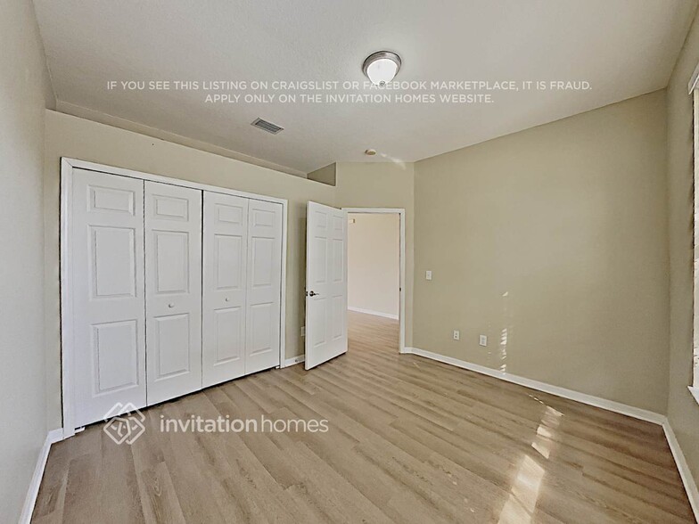 Building Photo - 6402 Bridgecrest Dr