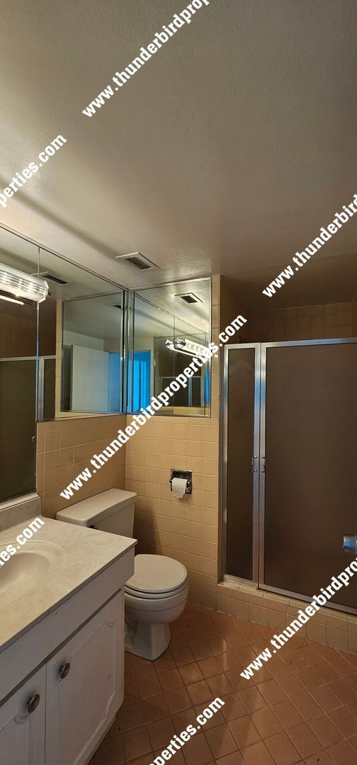 Building Photo - 1331 Park Ave SW