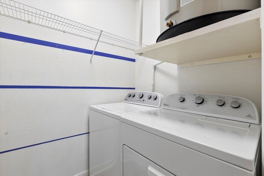 Building Photo - 3225 Turtle Creek Blvd Blvd