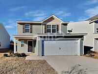 Building Photo - 2054 Southlea Dr