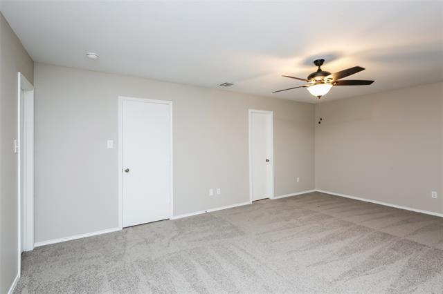Building Photo - 7153 Little Mohican Dr