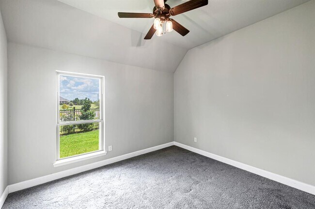Building Photo - 7327 Camden Crestwood Way