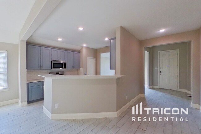 Building Photo - 4240 Calla Dr