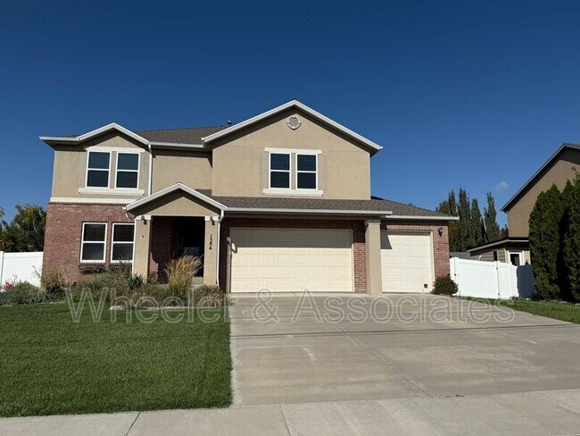 Primary Photo - 1584 W Galbraith Ln