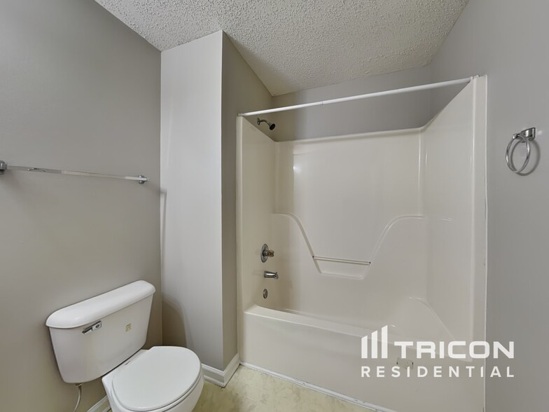 Building Photo - 3240 Mineral Ridge Ct