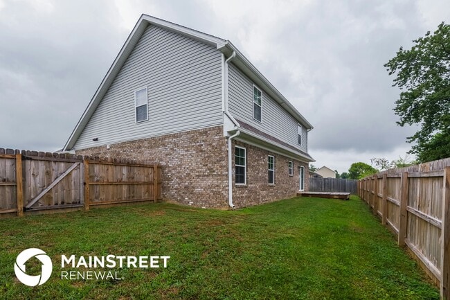 Building Photo - 9825 Valley Farms Blvd