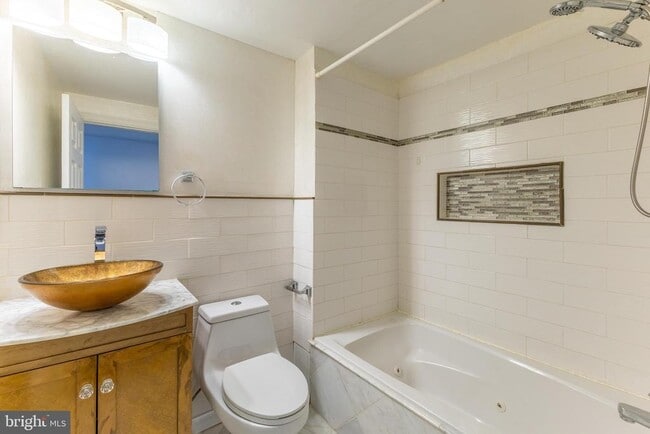 Building Photo - 1243 N Palethorp St