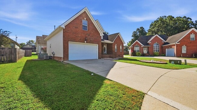 Building Photo - 812 Westin Ct